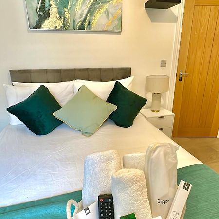 The Green Luxe En-Suite In Stratford London Kültér fotó
