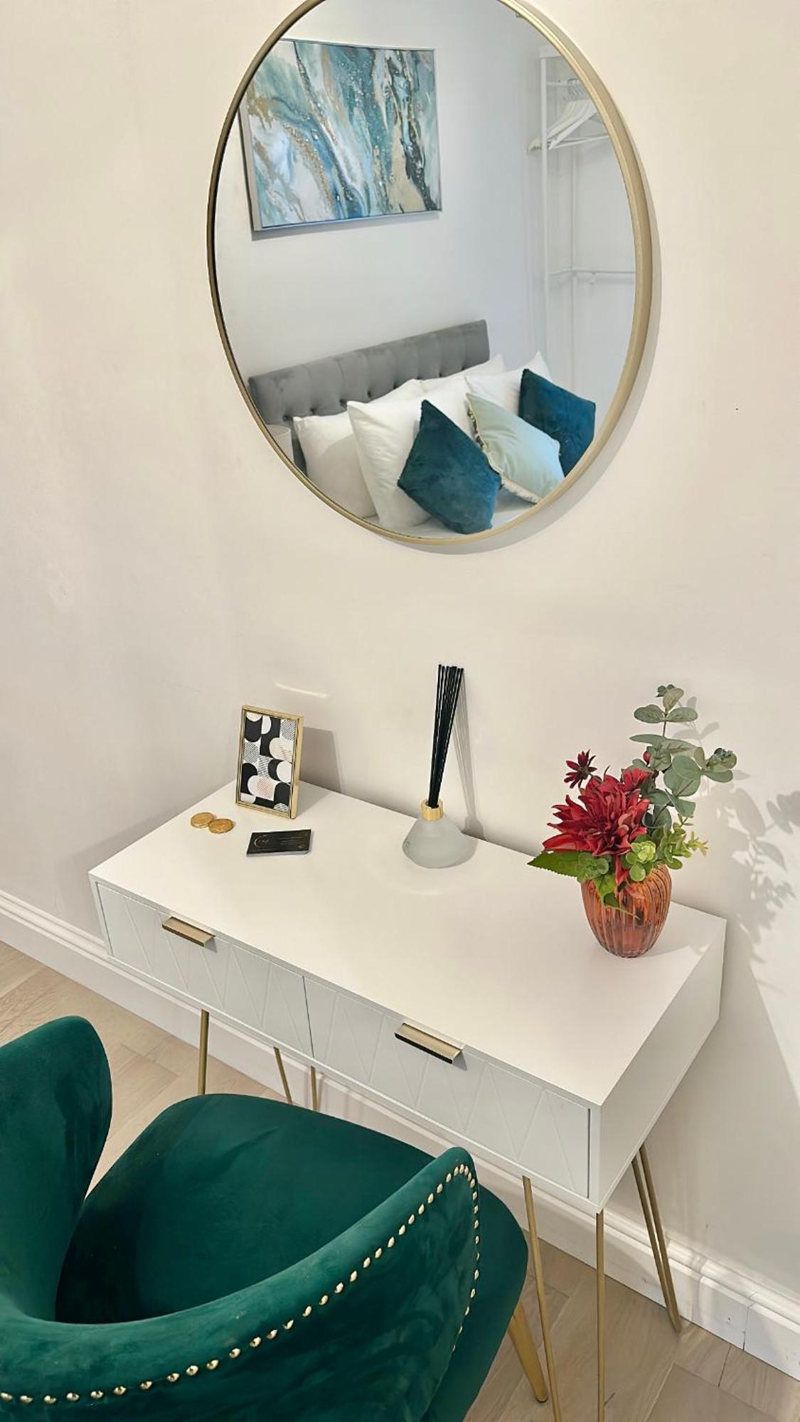 The Green Luxe En-Suite In Stratford London Kültér fotó